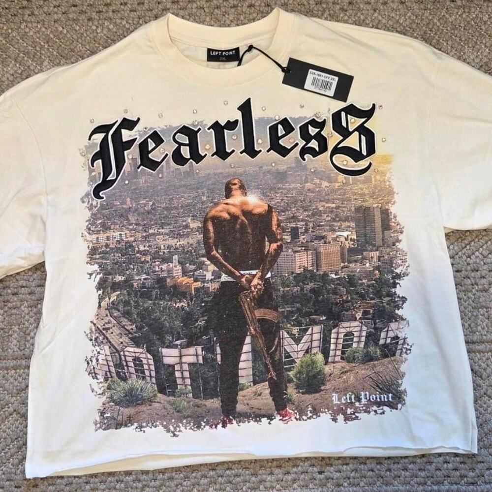 Left Point Fearless Graphic Tee Size 2XL NWT